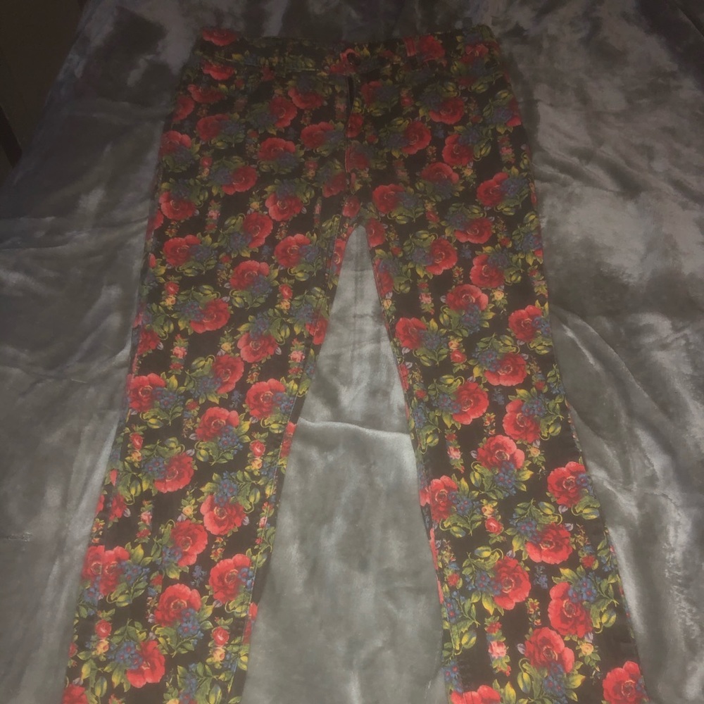 Rose pants